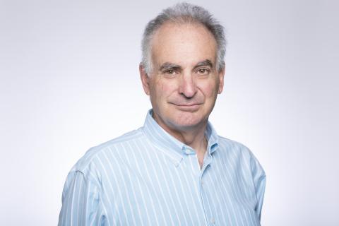Sam Schuchat headshot